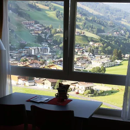 Hotel Dr. Karl Renner Hinterglemm